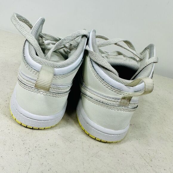 Nike Jordan 1 Mid (TD) Sail Light Laser Orange Leather Shoes Size 10C FD8782-181 - Picture 5 of 7